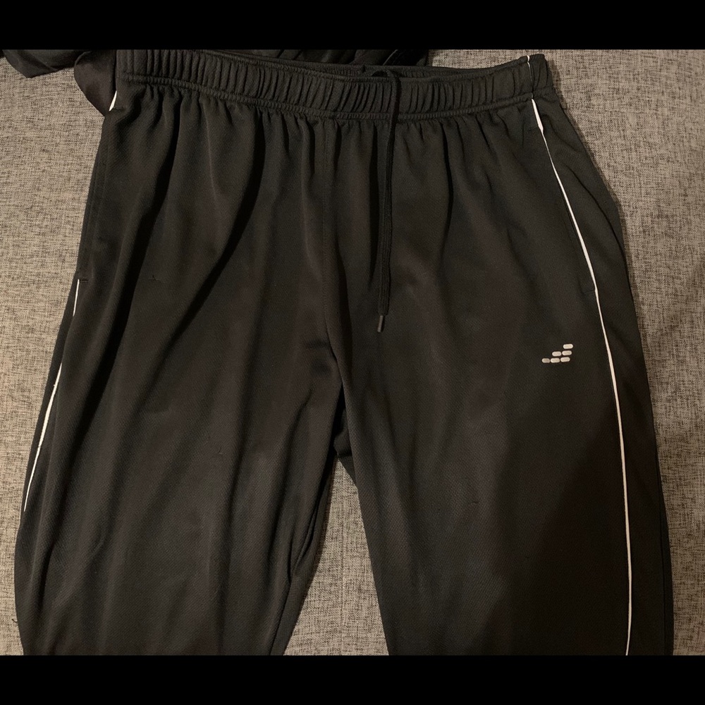 BCG men’s joggers